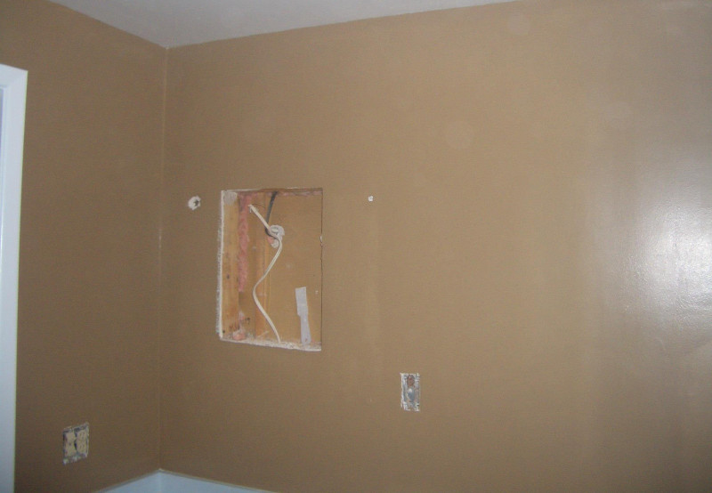 Wallpaper removal by Whelehan Painting